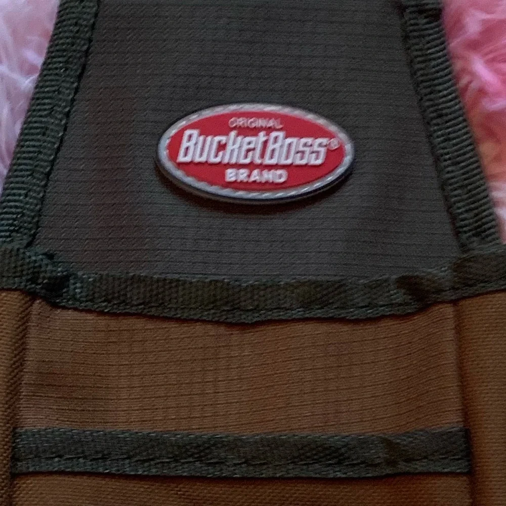 Black and Tan Tool Pouch with Velcro. Like new condition.